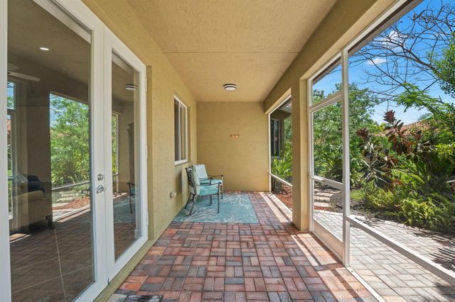 6223 Dorchester Way, Vero Beach, FL 32966