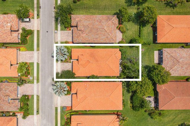 6223 Dorchester Way, Vero Beach, FL 32966