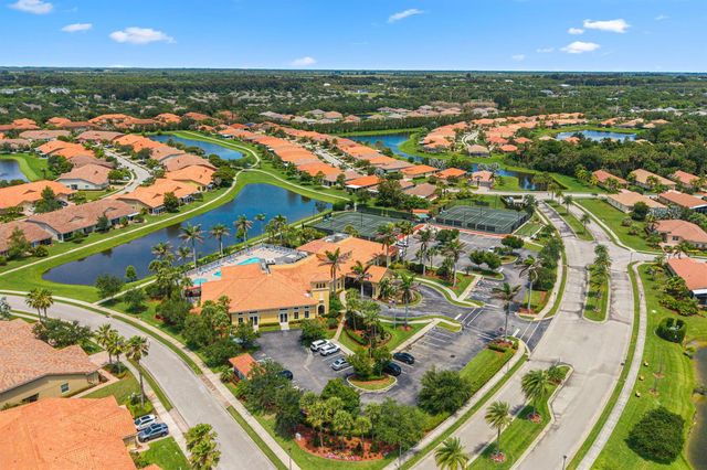 6223 Dorchester Way, Vero Beach, FL 32966