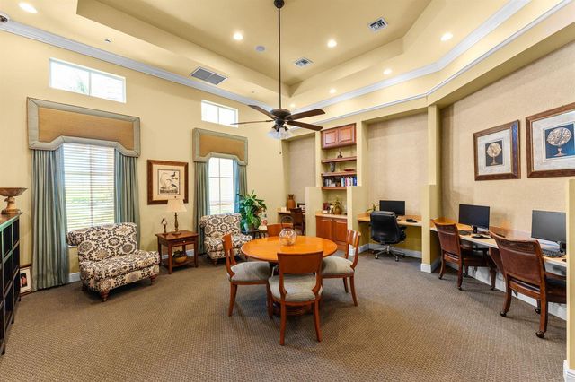 6223 Dorchester Way, Vero Beach, FL 32966