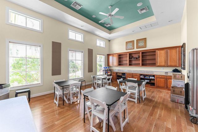 6223 Dorchester Way, Vero Beach, FL 32966