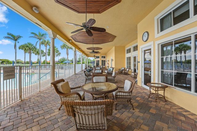 6223 Dorchester Way, Vero Beach, FL 32966