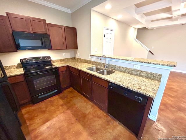 6404 ATTUCKS LN, San Antonio, TX 78238