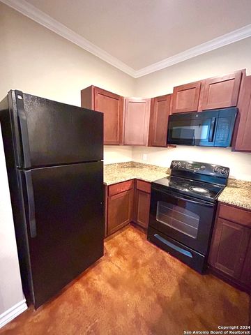 6404 ATTUCKS LN, San Antonio, TX 78238