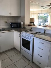 1909 Ala Wai Boulevard 305, Honolulu, HI 96815