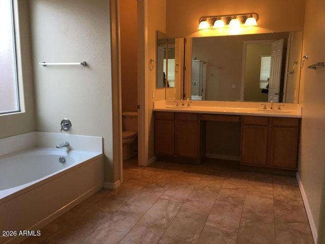 2417 E Iris Drive, Chandler, AZ 85286