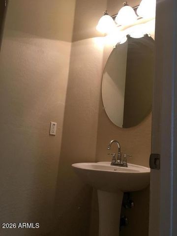 2417 E Iris Drive, Chandler, AZ 85286