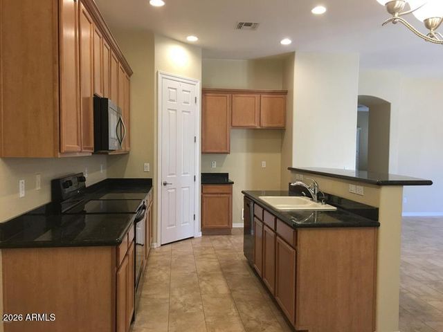 2417 E Iris Drive, Chandler, AZ 85286