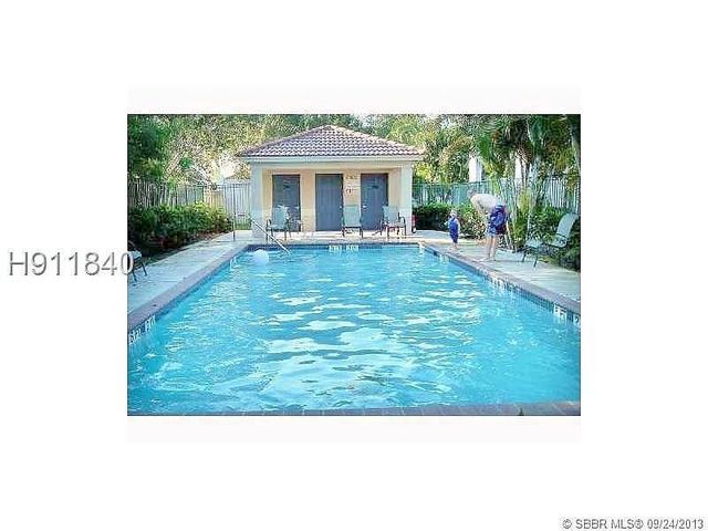 2120 NW 99th Way, Sunrise, FL 33322