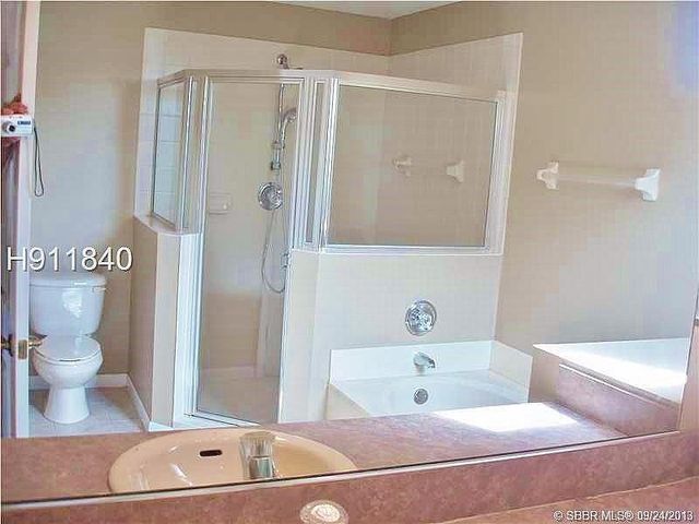 2120 NW 99th Way, Sunrise, FL 33322