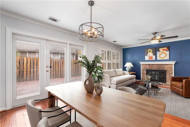 2751 Farmstead SE Road, Smyrna, GA 30080