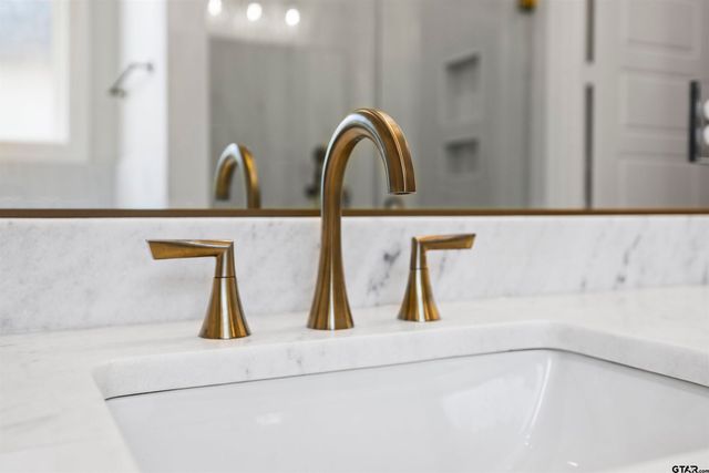 2945 Salado Creek Dr., Tyler, TX 75703