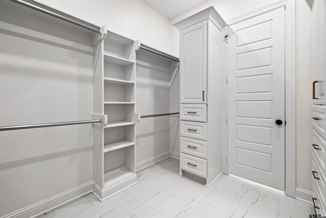 2945 Salado Creek Dr., Tyler, TX 75703