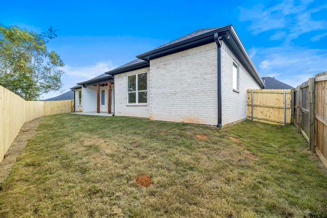 2945 Salado Creek Dr., Tyler, TX 75703