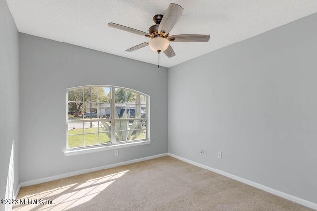 3811 AUTUMN LEAF Court, Jacksonville, FL 32246