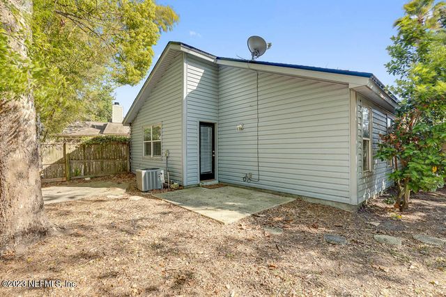 3811 AUTUMN LEAF Court, Jacksonville, FL 32246