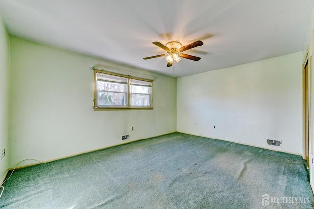 28 Chipper Drive, South Brunswick, NJ 08824