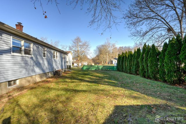 28 Chipper Drive, South Brunswick, NJ 08824