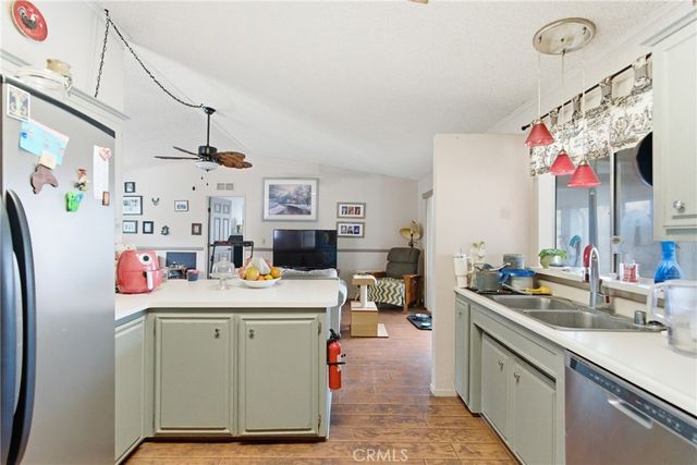 2170 Avenida Redondo, Santa Maria, CA 93458