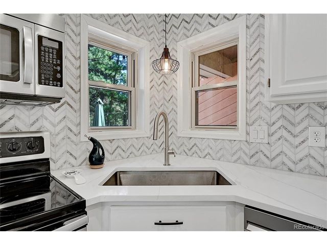 10445 Empire Dr, Franktown, CO 80116