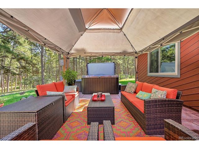 10445 Empire Dr, Franktown, CO 80116