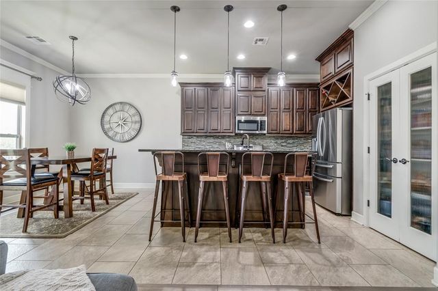 905 NW 189th Circle, Edmond, OK 73012