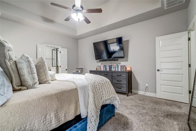 905 NW 189th Circle, Edmond, OK 73012