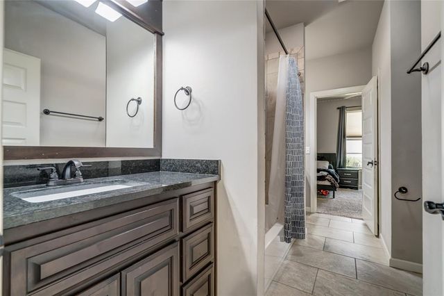905 NW 189th Circle, Edmond, OK 73012