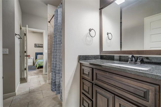 905 NW 189th Circle, Edmond, OK 73012