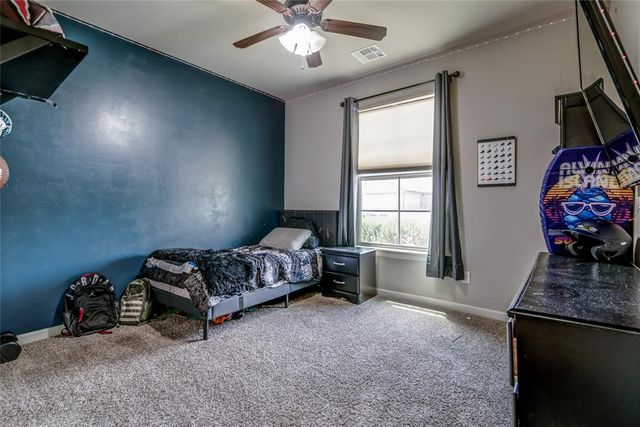 905 NW 189th Circle, Edmond, OK 73012