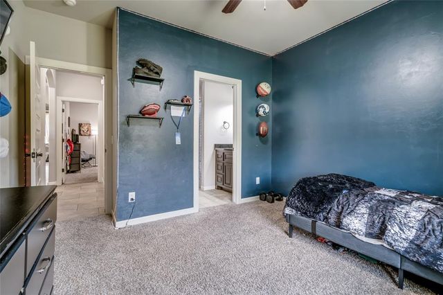 905 NW 189th Circle, Edmond, OK 73012