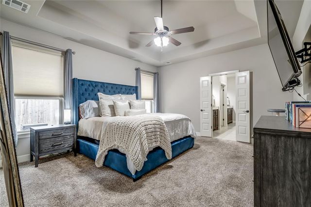 905 NW 189th Circle, Edmond, OK 73012