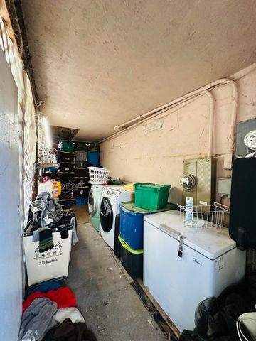 176 Rusk Lane, Redway, CA 95560