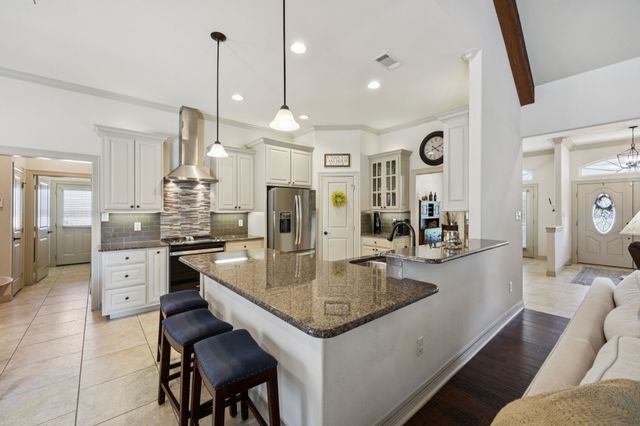 101 Beacon Court, Kemp, TX 75143