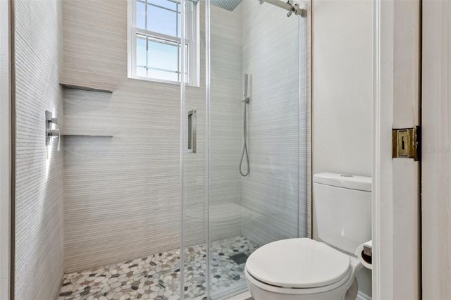 11608 CLAYMONT CIRCLE, Windermere, FL 34786