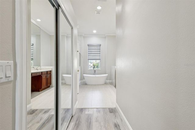 11608 CLAYMONT CIRCLE, Windermere, FL 34786