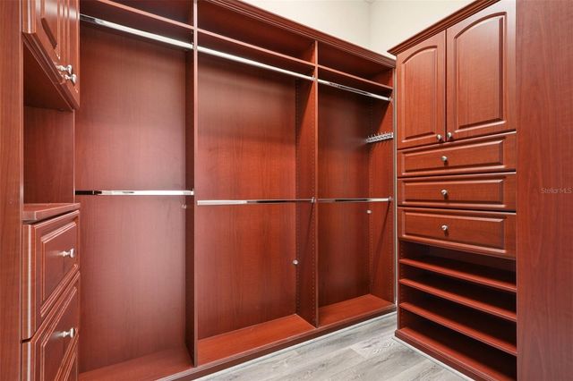 11608 CLAYMONT CIRCLE, Windermere, FL 34786