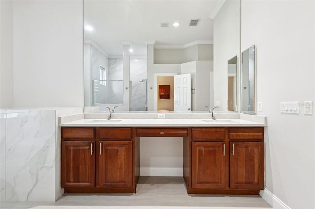 11608 CLAYMONT CIRCLE, Windermere, FL 34786