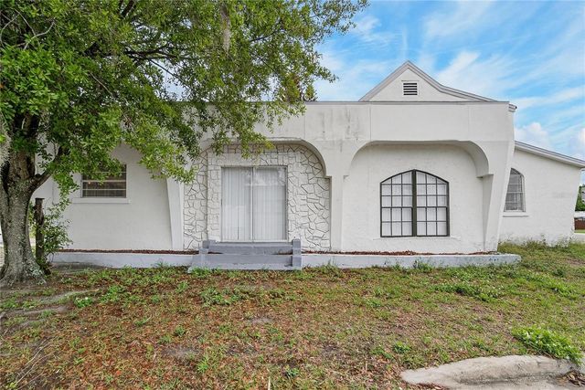 800 N CHURCH AVENUE, Mulberry, FL 33860