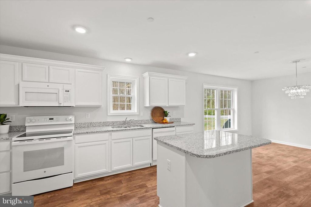 Image 14 of property listing at 9162 PEERLESS RD, Bishopville, MD 21813