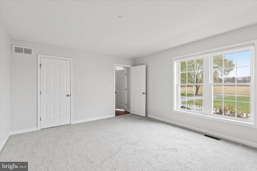 Image 17 of property listing at 9162 PEERLESS RD, Bishopville, MD 21813