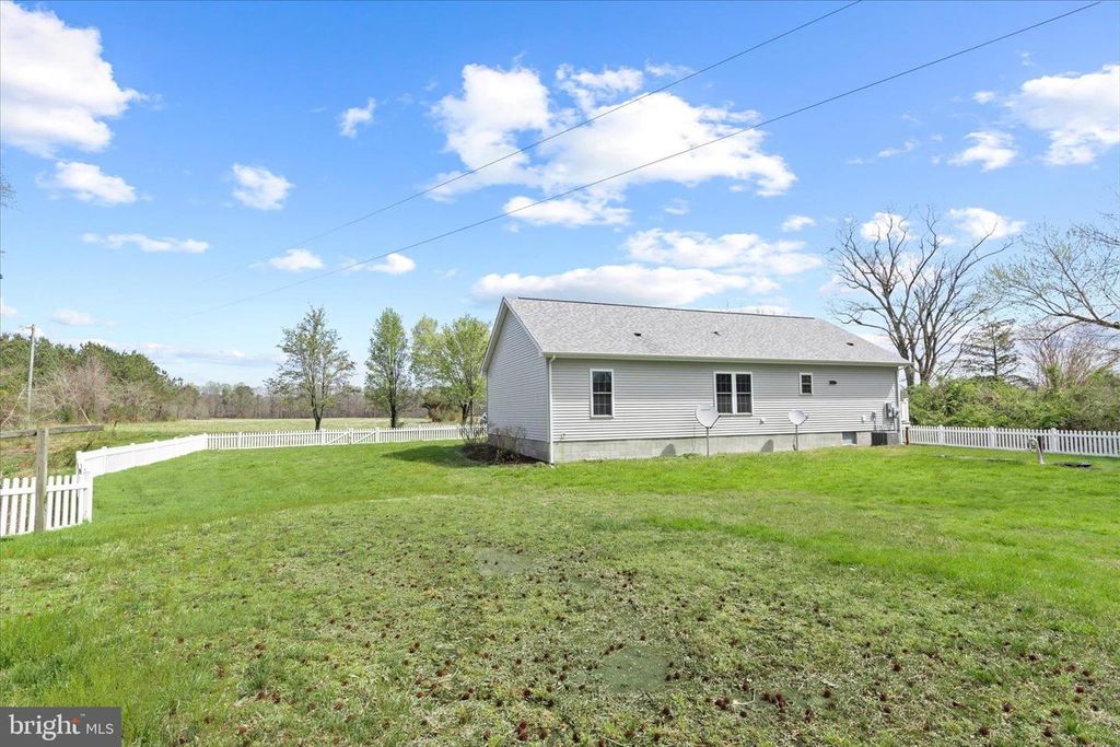 Image 27 of property listing at 9162 PEERLESS RD, Bishopville, MD 21813
