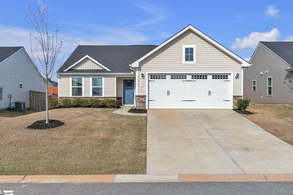 411 Sidney Wilson Road, Greenville, SC 29605