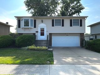 16500 76th Avenue, Tinley Park, IL 60477