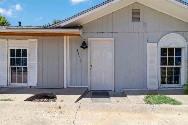 3153-3155 Old Missouri Road, Fayetteville, AR 72703