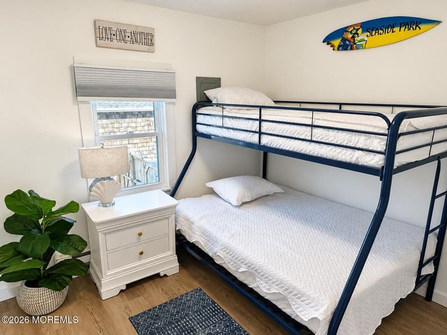 138 12th Avenue, Seaside Park, NJ 08752