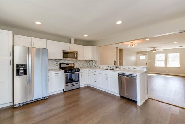 4702 Bandera RD, Austin, TX 78721