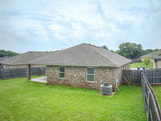 4308 Willow Run, Stillwater, OK 74074