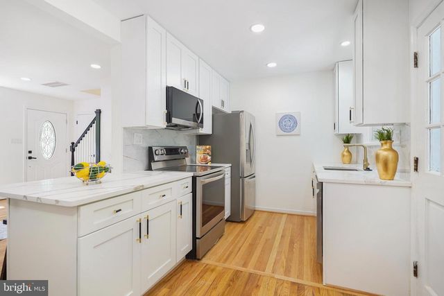 26904 OVERLOOK ST, Damascus, MD 20872