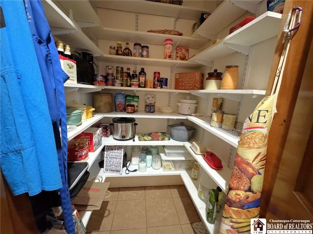 4174 Osborne Road, Pomfret, NY 14063